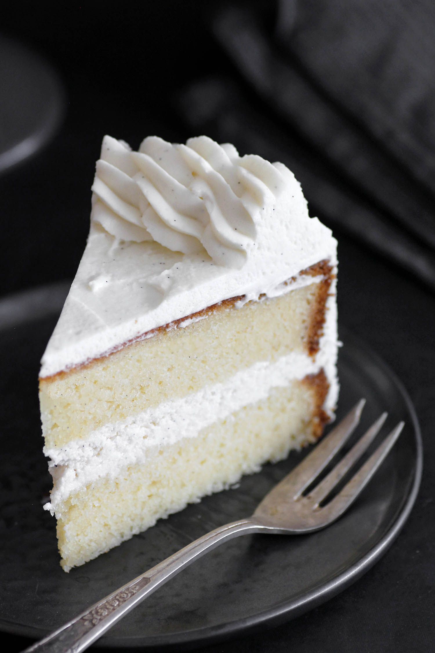 The Most Amazing Classic Vanilla Cake