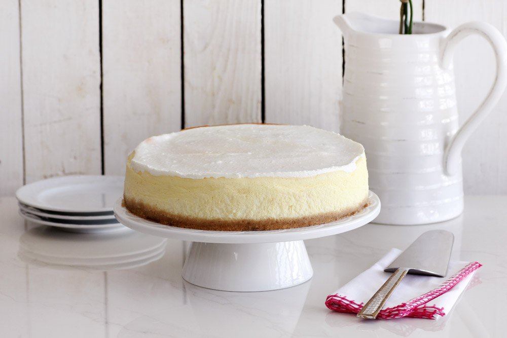עוגת גבינה אפויה קלאסית | צילום: נטלי לוין