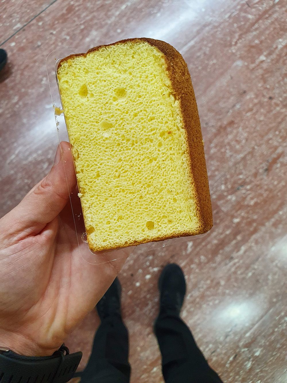 DONQ 金沢大和店 צילום: נטלי לוין