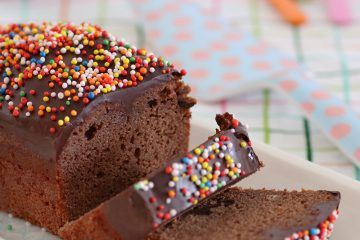 עוגת שוקולד בחושה לפסח | צילום: נטלי לוין