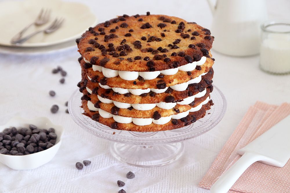 עוגת עוגיות שוקולד צ'יפס עם קרם מסקרפונה | צילום: נטלי לוין