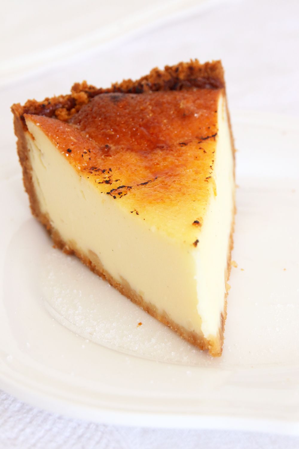 עוגת גבינה קרם ברולה | צילום: נטלי לוין