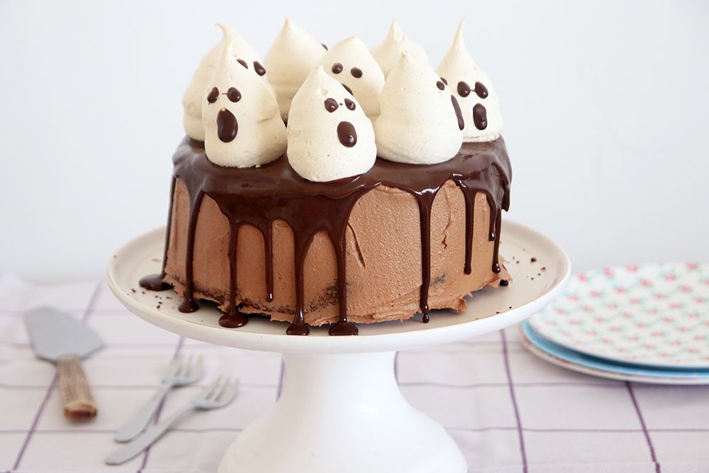 Sky-High Chocolate Cake with Meringue Ghosts | Photo: Natalie Levin