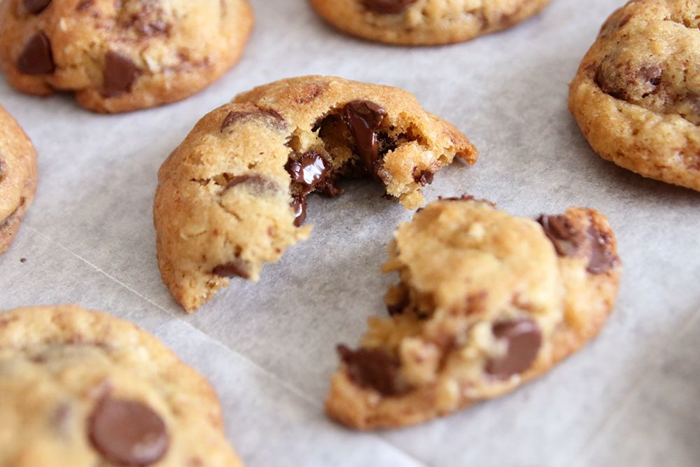 Quick and Easy Chocolate Chip Cookies | Photo: Natalie Levin