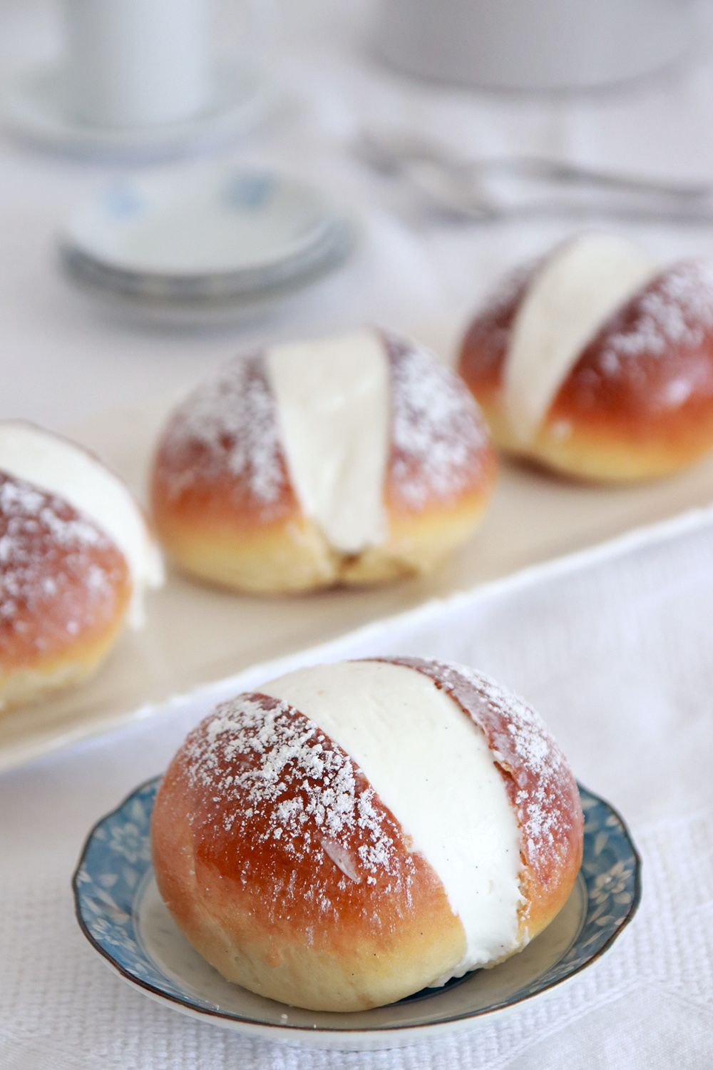 Maritozzo – Italian Rolls Filled with Vanilla Cream | Photo: Natalie Levin Maritozzo – Italian Rolls Filled with Vanilla Cream | Photo: Natalie Levin