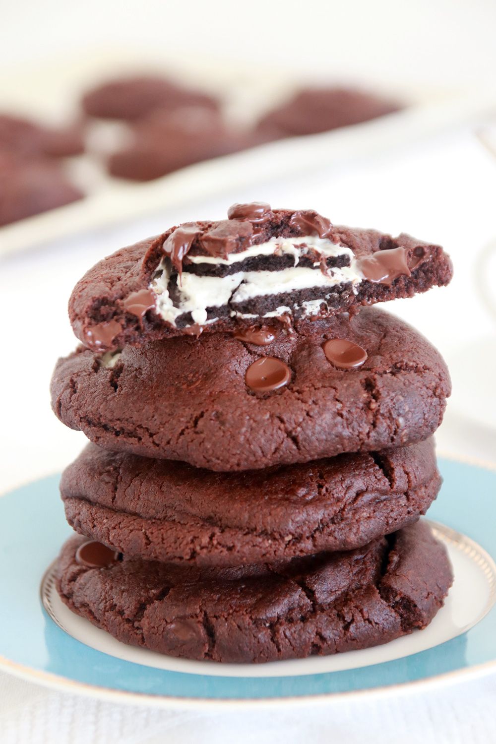 Oreo filled Chocolate Cookies | Photo: Natalie Levin